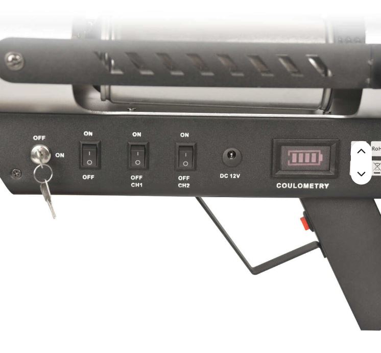 Commandes manuelles, clé de sécurité et indicateur de batterie de la machine Apex SFX